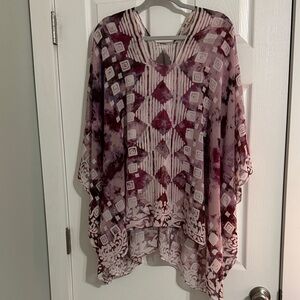 Soft Surroundings Plum Floral & Geometric Sheer Poncho